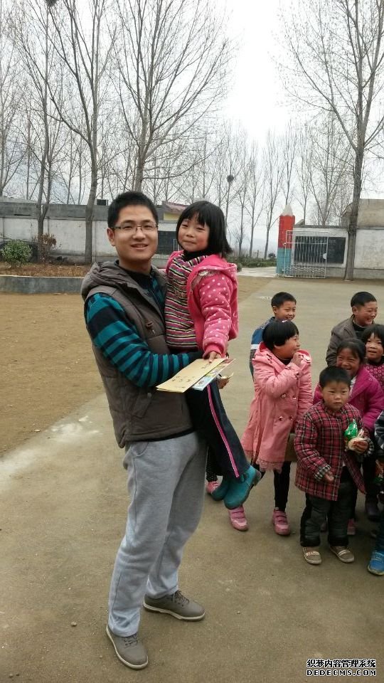 第五次走访了登封市晋爻希望小学3