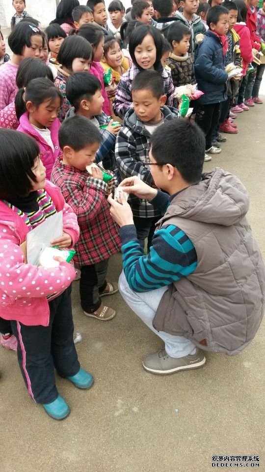 第五次走访了登封市晋爻希望小学4